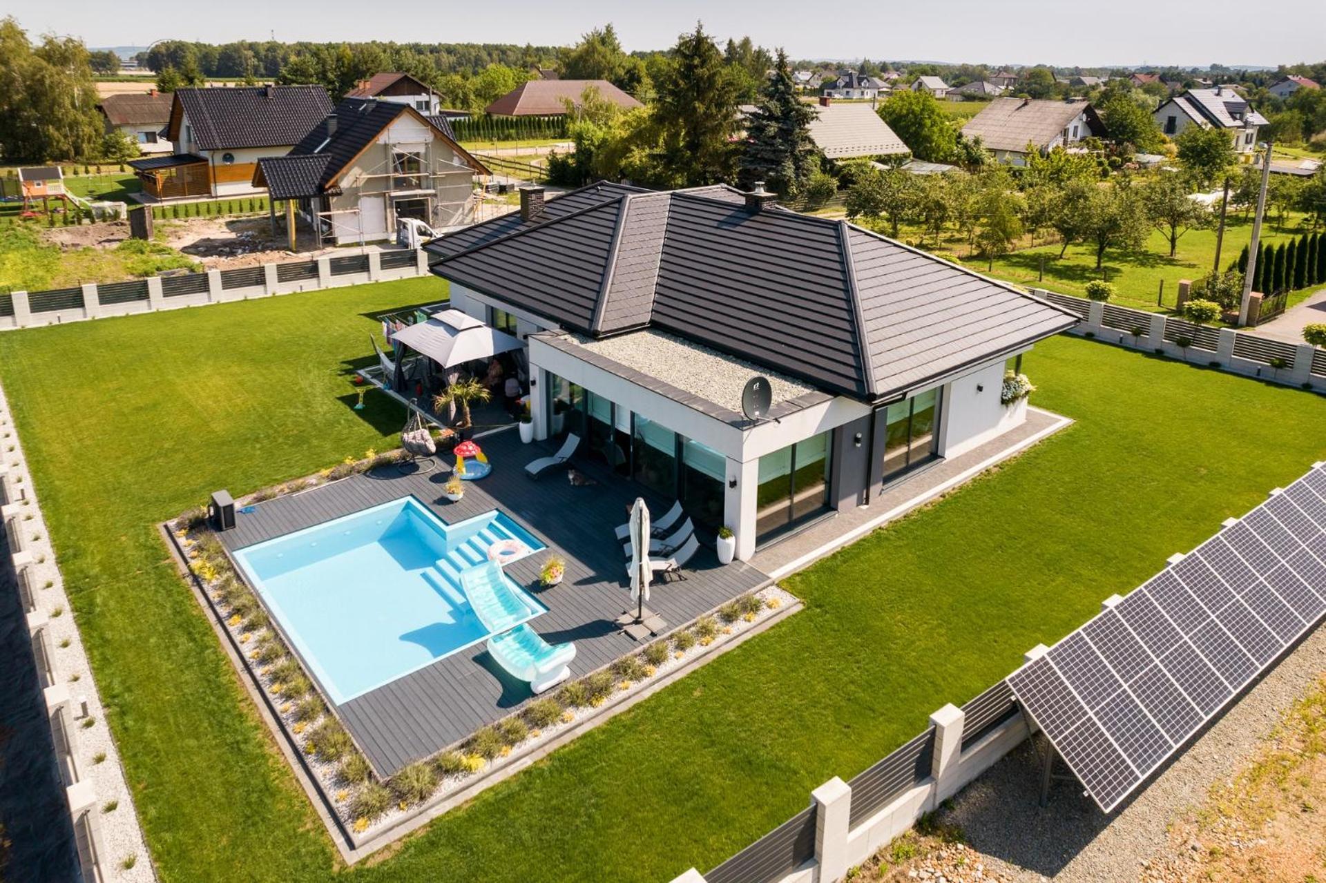 Dom Z Basenem I Jacuzzi Do 10 Osob Luxhouse Zator