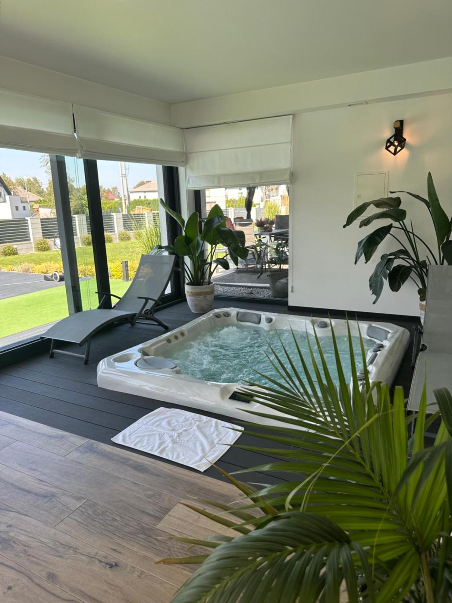 Dom Z Basenem I Jacuzzi Do 10 Osob Luxhouse Zator